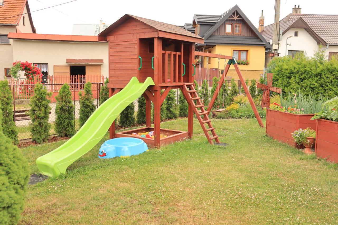 Apartman Vivi Pribylina Liptovsky Mikulas Exterior photo